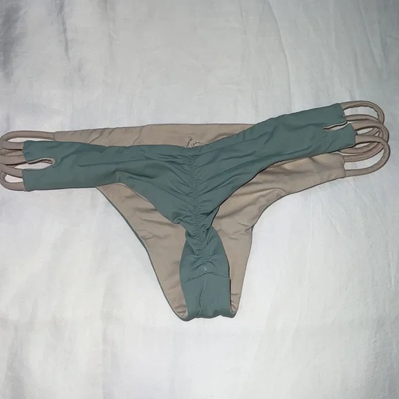 NWOT KOA Swim Sunrise Reversible Bikini Top & Night Sky Bottom - Picture 5 of 8